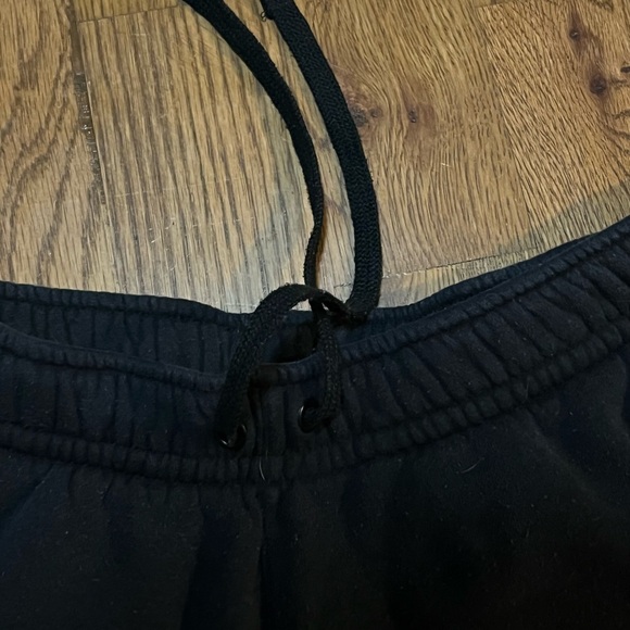 Nike Just Do It Sweatshorts Black Retro Box Logo Men's size Medium - Picture 3 of 7